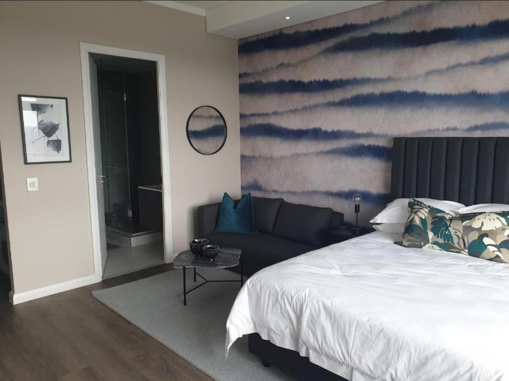 Menlyn Maine Apartments Pretoria Luaran gambar